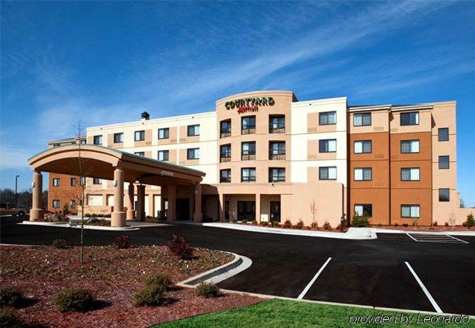 Courtyard By Marriott Jackson Hotel Exterior photo